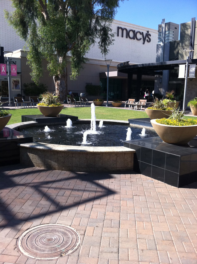 Lawn and Fountain at Biltmore Fashion Park